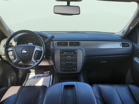 Used 2013 Chevrolet Silverado 2500 LTZ w/ LTZ Plus Package image 10