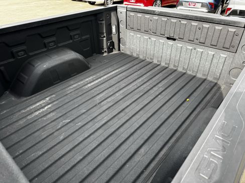 Used 2024 GMC Sierra 1500 SLT RWD image 30