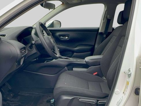 Certified 2024 Honda HR-V LX image 13