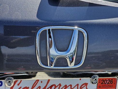 Used 2016 Honda HR-V LX image 5
