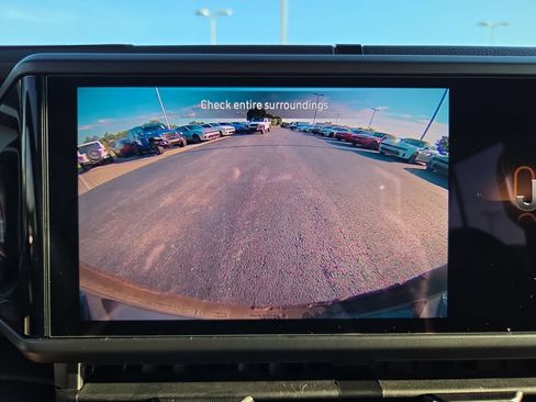 Used 2024 Jeep Wrangler Unlimited Sport AWD/4WD image 22