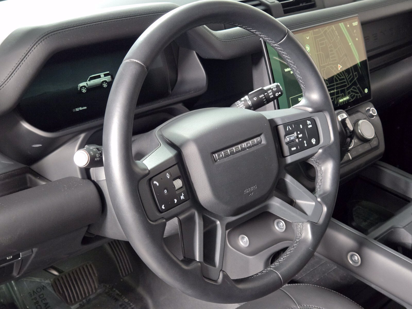Used 2026 Land Rover Defender 130 S AWD/4WD image 25