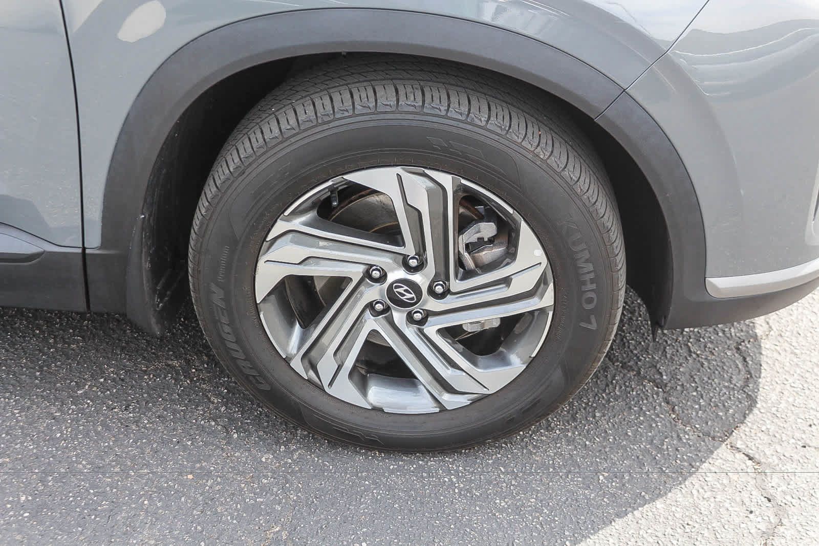 Certified 2023 Hyundai Santa Fe SEL FWD image 11