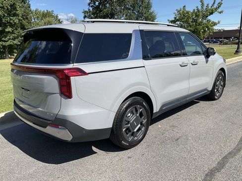 New 2026 Kia Carnival SX image 10