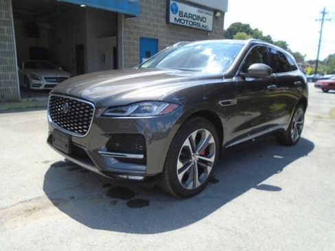Used 2023 Jaguar F-PACE S AWD/4WD image 2
