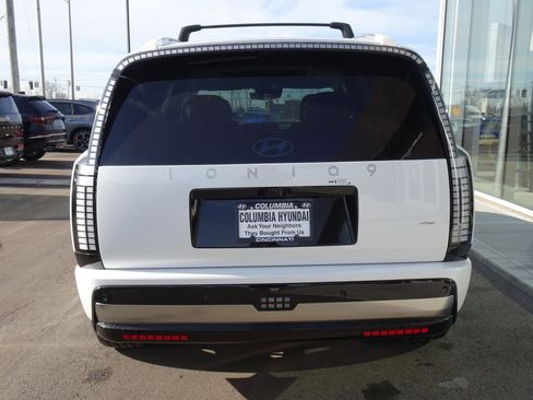 New 2026 Hyundai Ioniq 9 Calligraphy image 4