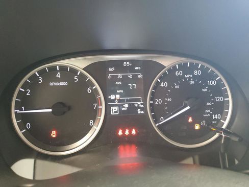 New 2025 Nissan Kicks Play S image 14