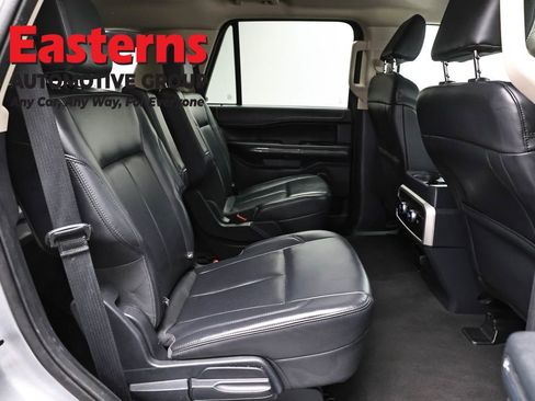 Used 2024 Ford Expedition XLT image 24