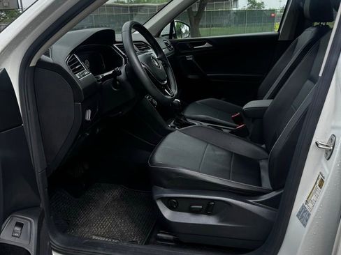 Used 2021 Volkswagen Tiguan SEL image 10