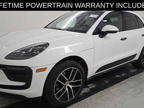 Used 2024 Porsche Macan w/ Premium Plus Package AWD/4WD image 2