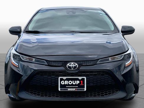 Used 2021 Toyota Corolla LE FWD image 4