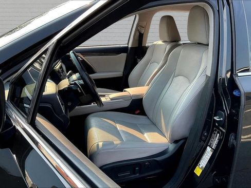 Used 2021 Lexus RX 350 FWD w/ Accessory Package image 20