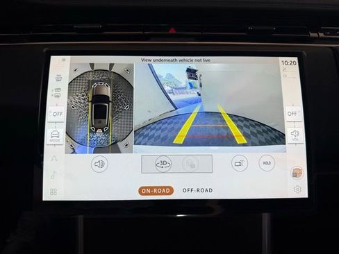 New 2025 Land Rover Range Rover SE image 18