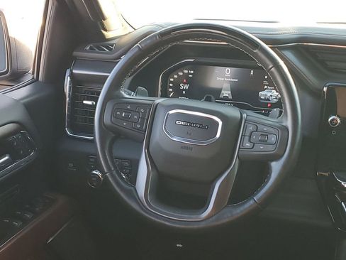 Used 2024 GMC Sierra 1500 Denali Ultimate image 25