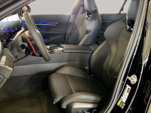 New 2027 BMW M5 Touring AWD/4WD image 9