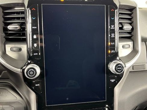 New 2026 RAM 2500 Big Horn AWD/4WD image 12