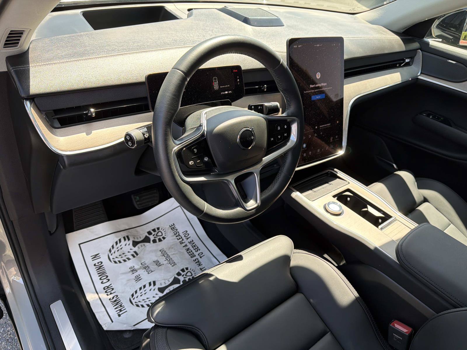 Certified 2025 Volvo EX90 Plus AWD/4WD image 9