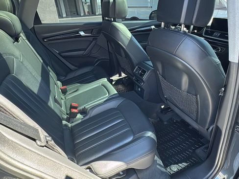Used 2018 Audi Q5 2.0T Premium Plus w/ Premium Plus Package AWD/4WD image 17