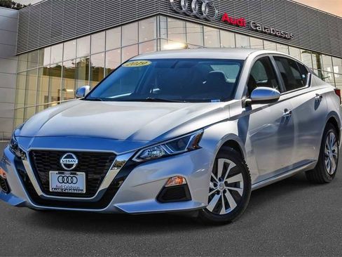 Used 2019 Nissan Altima 2.5 S image 1