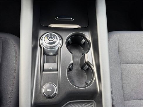 Used 2025 Ford Explorer Active image 23