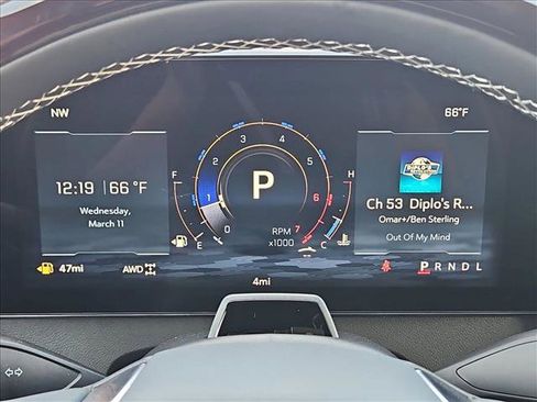 New 2026 Chevrolet Traverse Z71 w/ Enhanced Driving Package image 11