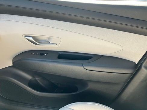 Used 2025 Hyundai Tucson SEL AWD/4WD image 23
