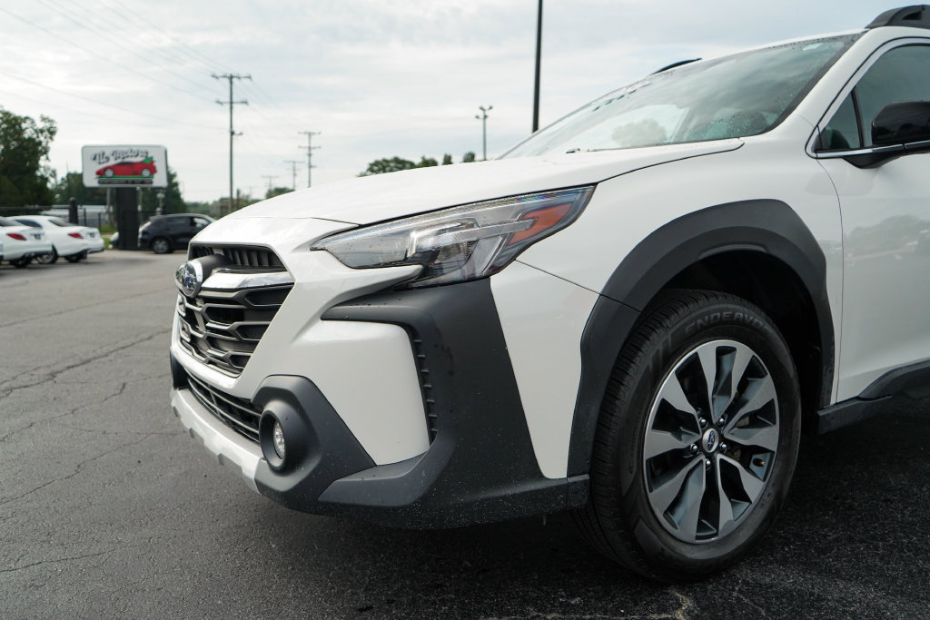 Used 2024 Subaru Outback Limited AWD/4WD image 19