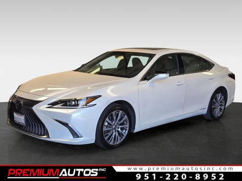 Used 2021 Lexus ES 300h w/ Premium Package FWD image 1