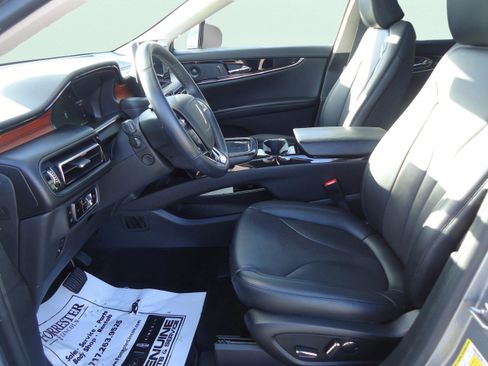 Used 2023 Lincoln Nautilus Reserve w/ Equipment Group 201A image 23