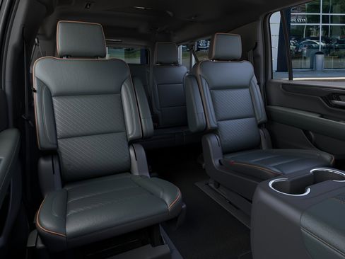 New 2026 GMC Yukon XL AT4 w/ AT4 Premium Package AWD/4WD image 19