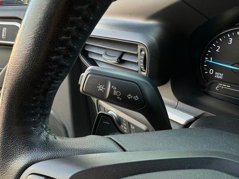 Used 2020 Ford Explorer XLT image 41