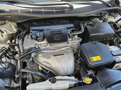 Used 2014 Toyota Camry LE FWD image 21
