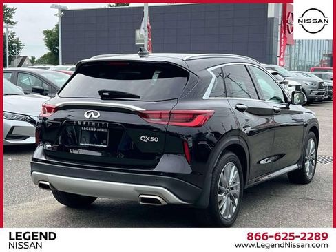 Used 2025 INFINITI QX50 Luxe AWD/4WD image 7