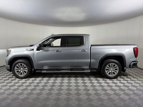 Used 2024 GMC Sierra 1500 Denali w/ Technology Package AWD/4WD image 10