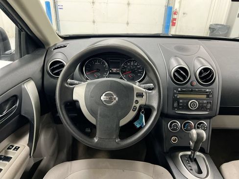 Used 2013 Nissan Rogue S AWD/4WD image 11