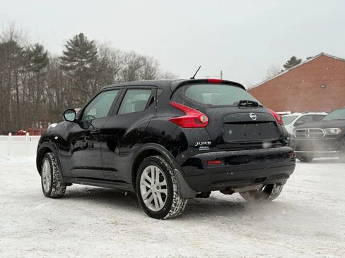 Used 2013 Nissan Juke S image 4