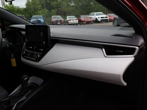 Used 2022 Toyota Corolla SE FWD image 9