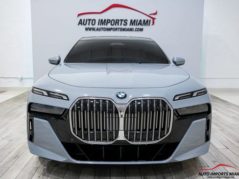 Used 2023 BMW 740i RWD image 32