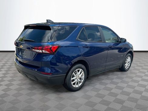 Used 2023 Chevrolet Equinox LS FWD image 6