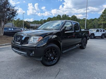 Used 2021 Nissan Frontier SV w/ Midnight Edition Floor Mats