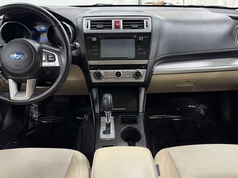 Used 2015 Subaru Outback 2.5i Premium AWD/4WD image 27