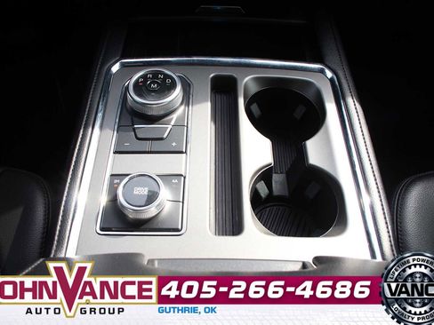 Used 2021 Ford Expedition XLT image 29