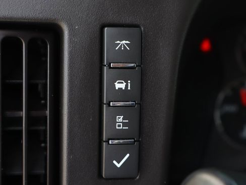 Used 2022 Chevrolet Express 2500 w/ Communications Package image 22