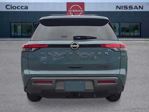 New 2026 Nissan Pathfinder Platinum w/ Cargo Package image 4