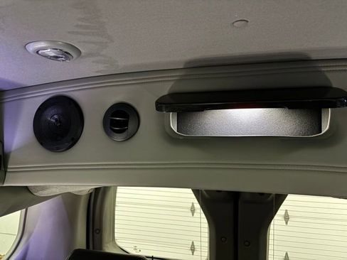Used 2024 Ford Transit 150 Low Roof AWD image 50