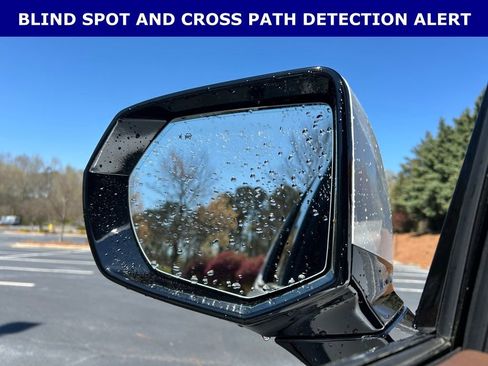 Used 2025 Chevrolet Tahoe High Country image 8