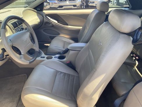 Used 2003 Ford Mustang GT RWD image 17