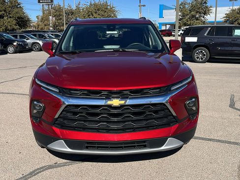 Certified 2023 Chevrolet Blazer LT w/ Convenience Package image 2