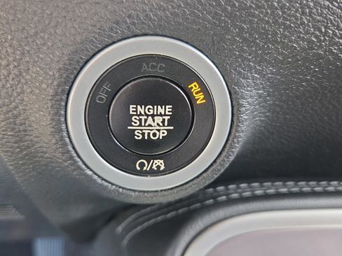 Used 2022 Dodge Challenger GT RWD image 23
