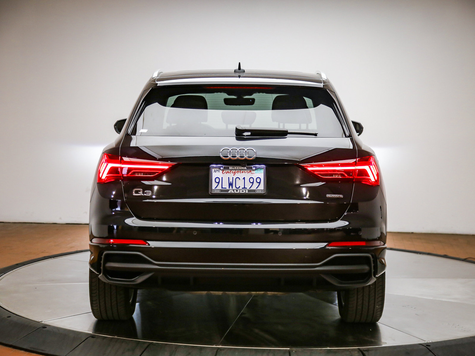 Certified 2024 Audi Q3 2.0T Premium Plus w/ Premium Plus Package AWD/4WD image 6